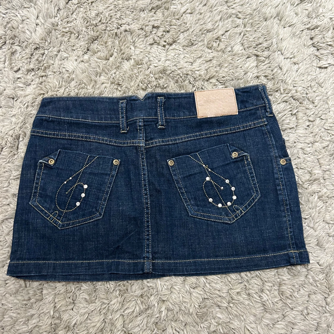 Lågmidjad jeanskjol  - 1