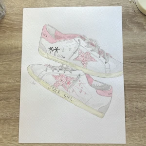 Målning ( golden goose) - Målad i ” vattenfärg ” 💕  Det är ett par rosa golden goose som det står star girl på. Köparen står för frakt 💕 papperet är 30 x 40 cm i storlek