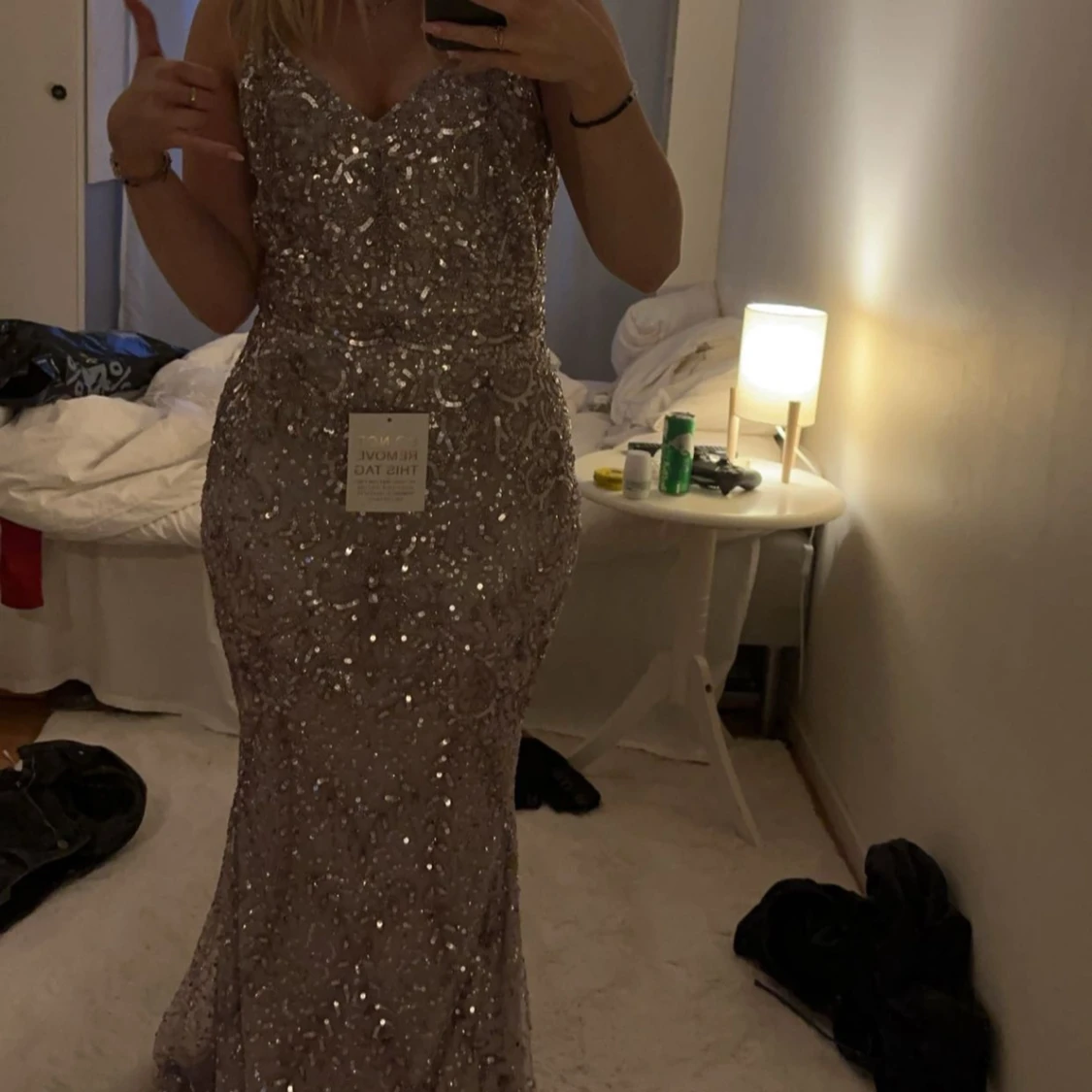 Glittrig balklänning i lilac  - 1