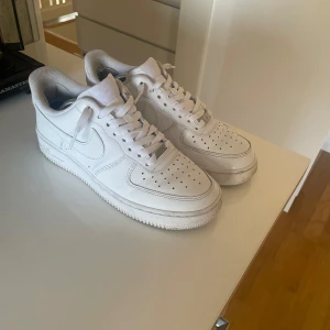 Air Force one - Ganska använda skor men bra pris