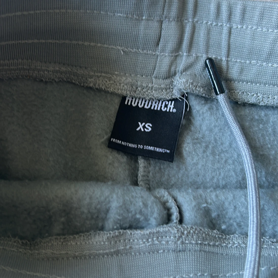 Grå hoodrich mjukis byxor  - 2