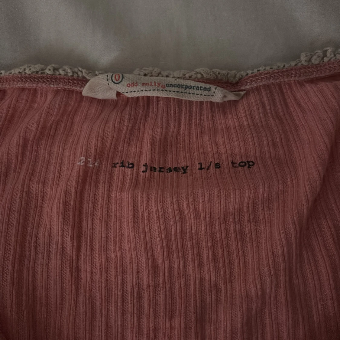 Rosa ribbad långärmad topp Odd Molly - 2