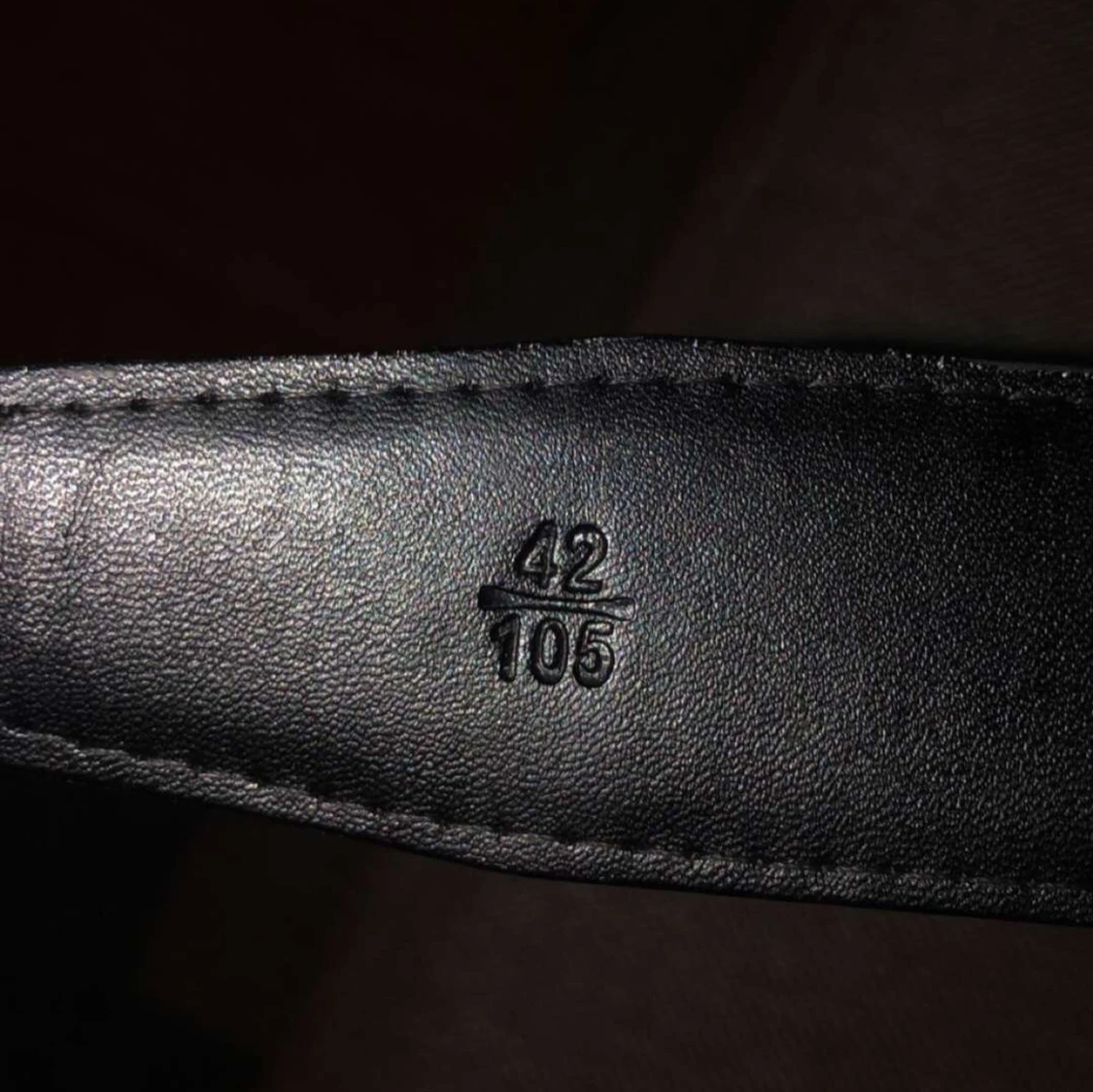 Svart skärp från Amiri med metallspänne - 2