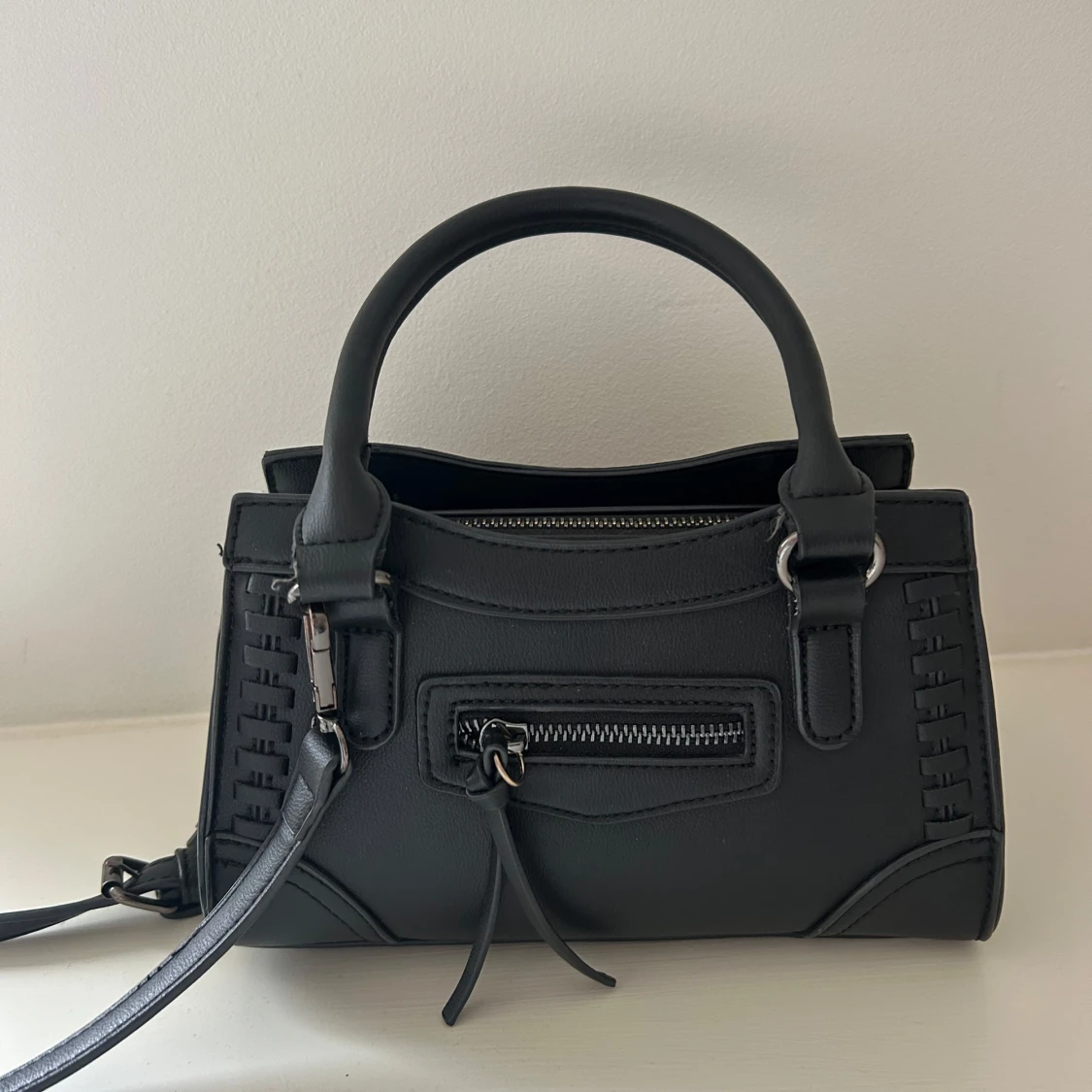 Svart väska från Gina Tricot
