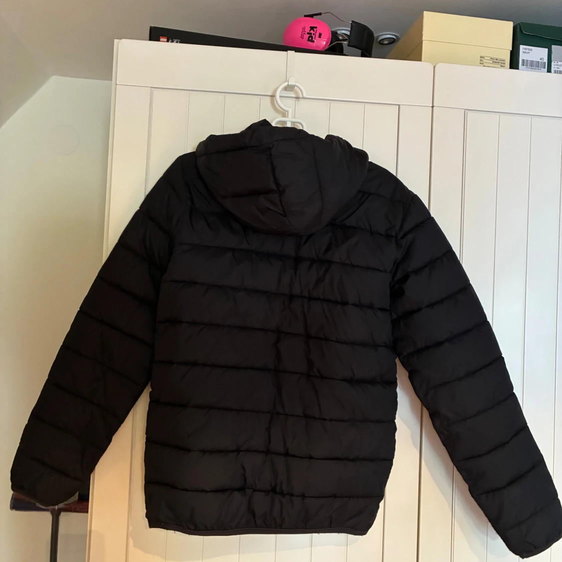 Svart pufferjacka från Lyle & Scott - 3