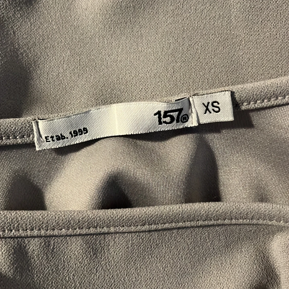 Ljusgrå långklänning från 157 - 2