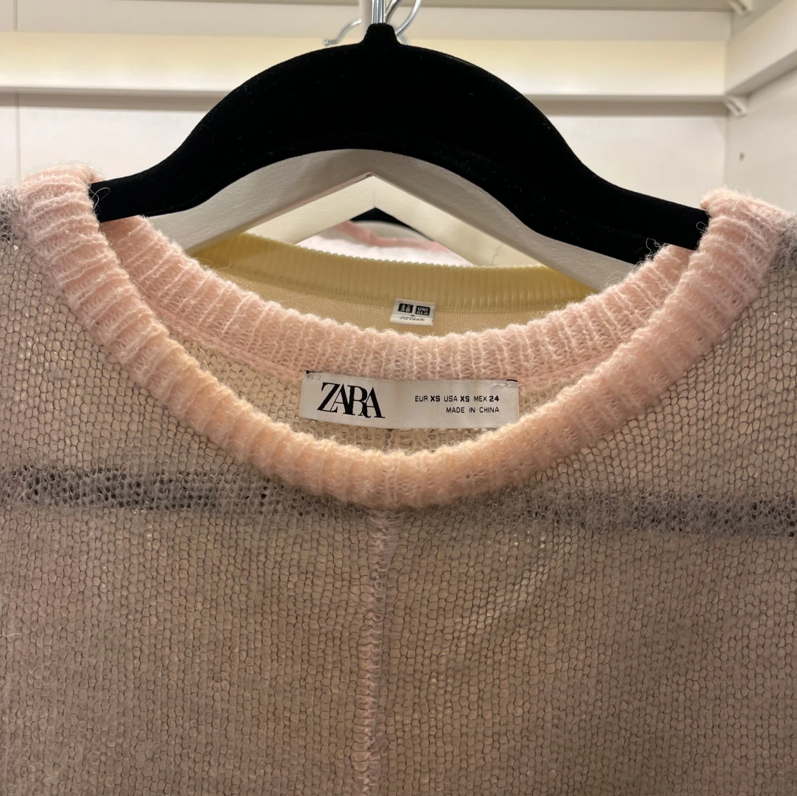 stickad tröja från Zara - 1