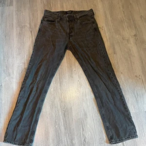 jack&jones jeans - storlek S