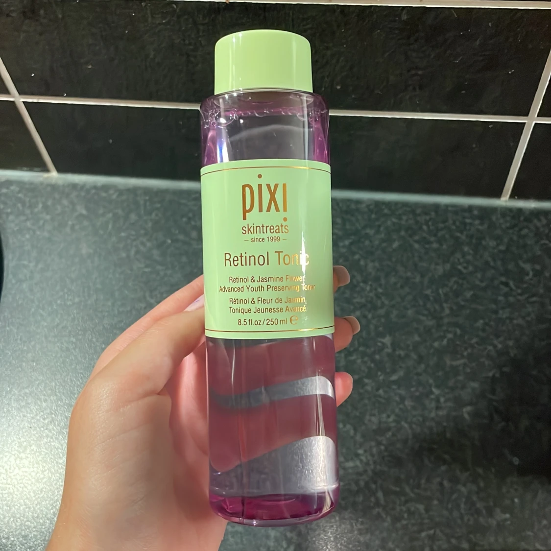 Pixi Retinol Tonic toner 250 ml - 4