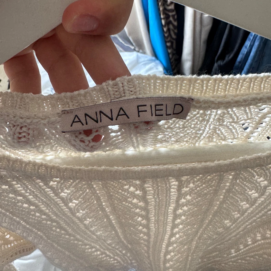 Beige stickad tröja från Anna Field - 1