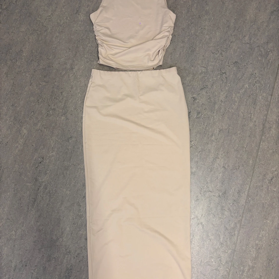 Beige långklänning