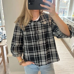 Rutig kappa - Så fin med trekvartsärmar!!🩷🙌🏻