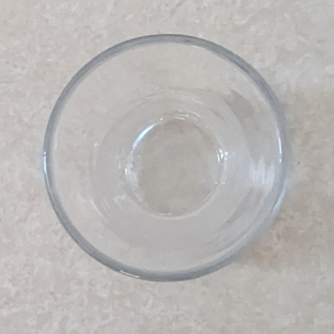 Liten vas av glas - 1