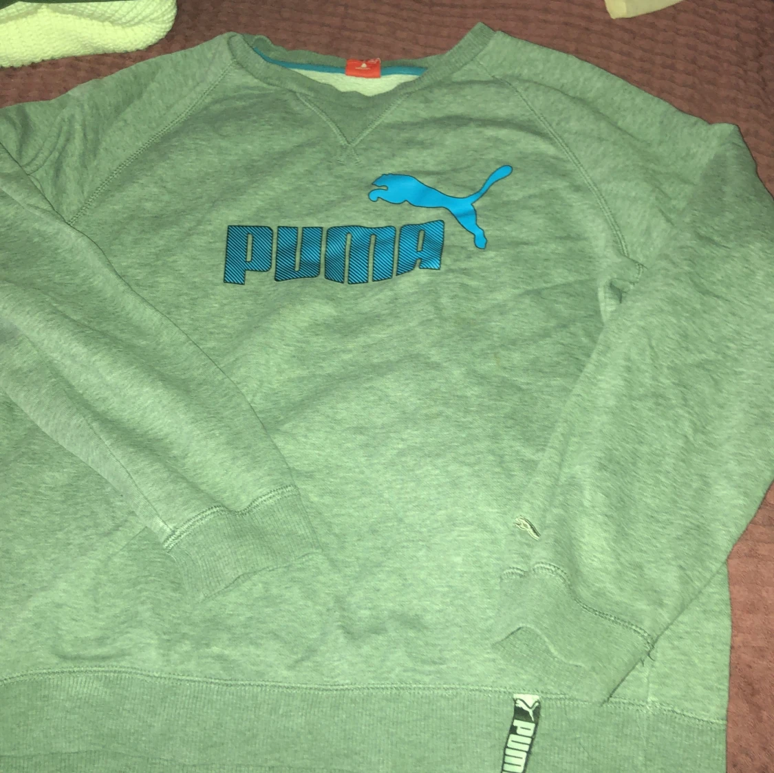 Grå sweatshirt från Puma XL