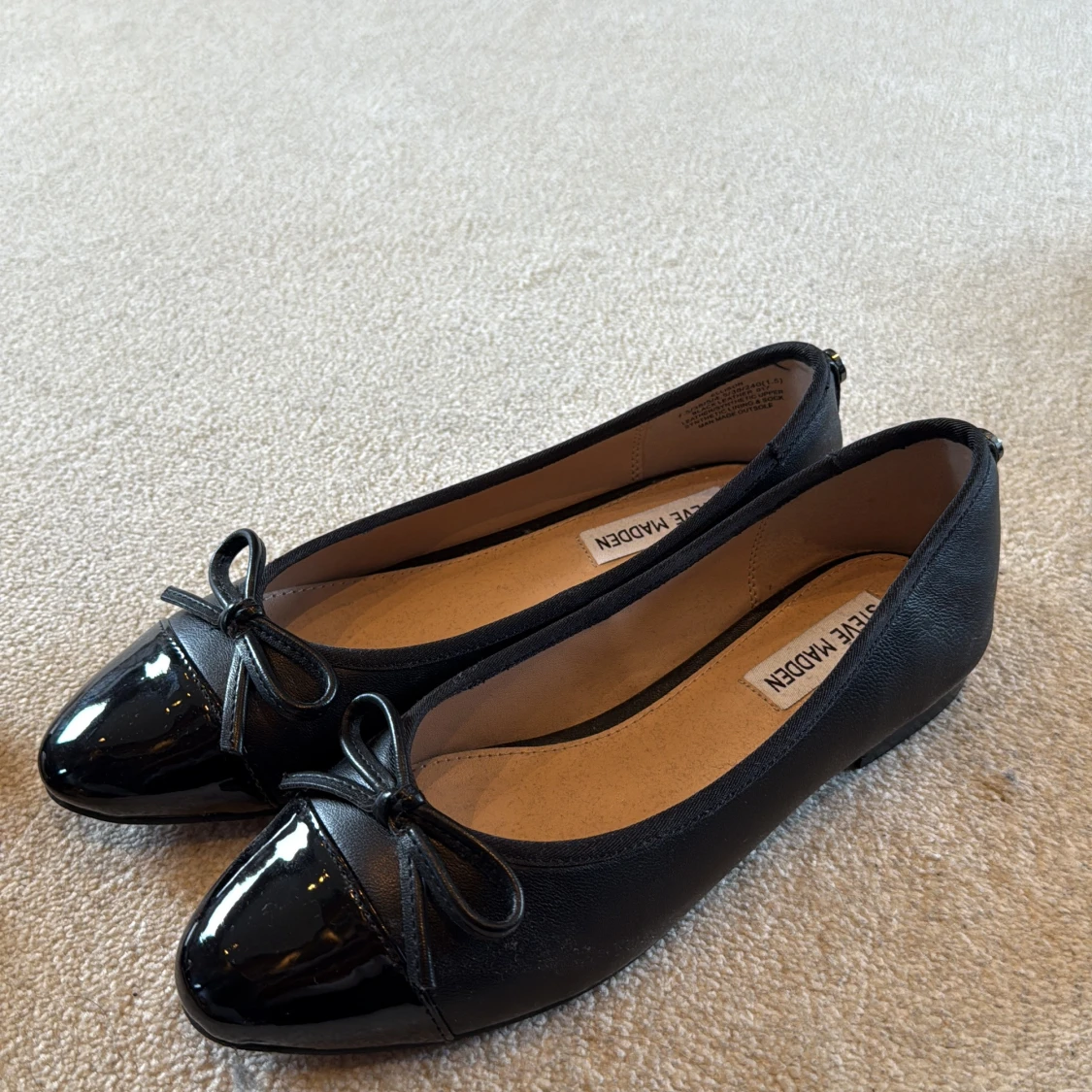 Svarta ballerinaskor från Steve Madden