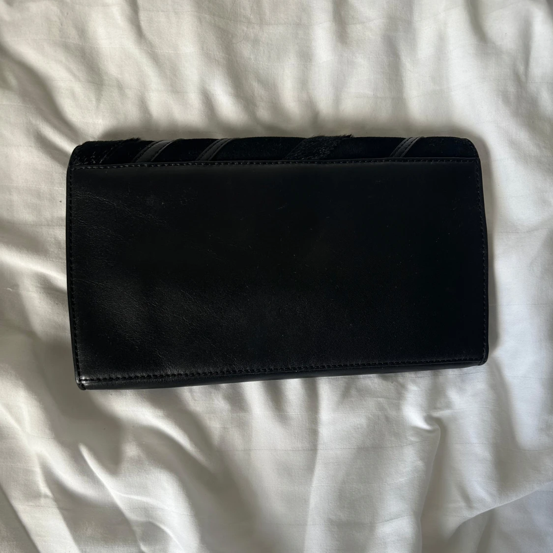 Svart kuvertväska från Diane von Furstenberg - 1