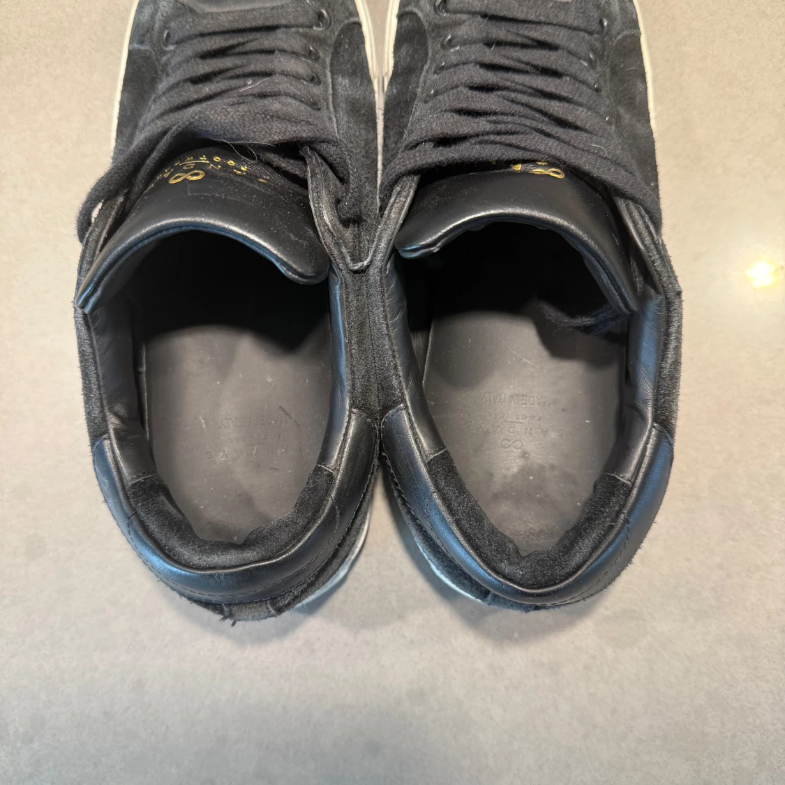 Svarta sneakers från Sandays - 4