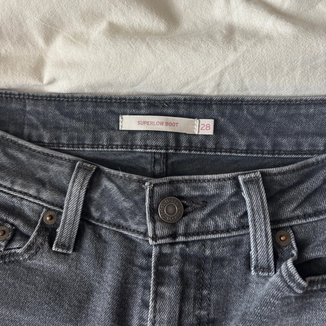 Levi's Superlow Bootcut jeans grå - 3