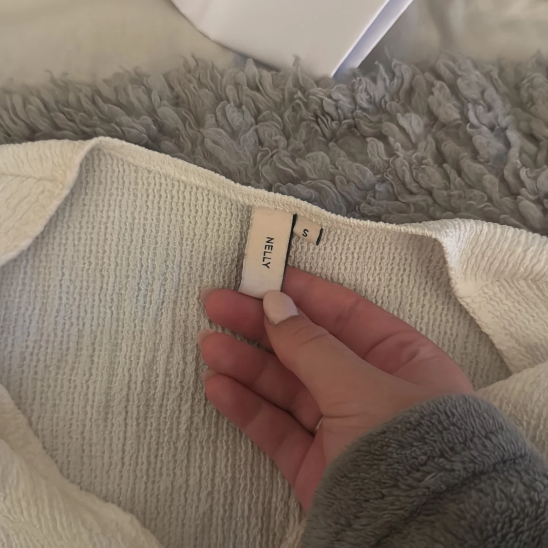 Vit omlottopp från Nelly - 1