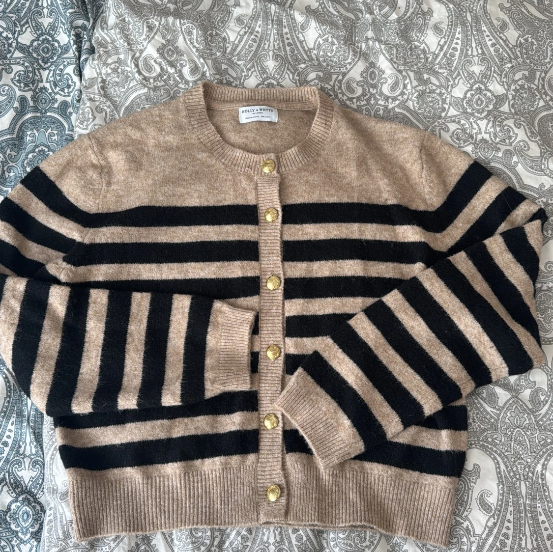 Randig beige kofta från Holly & Whyte - 2