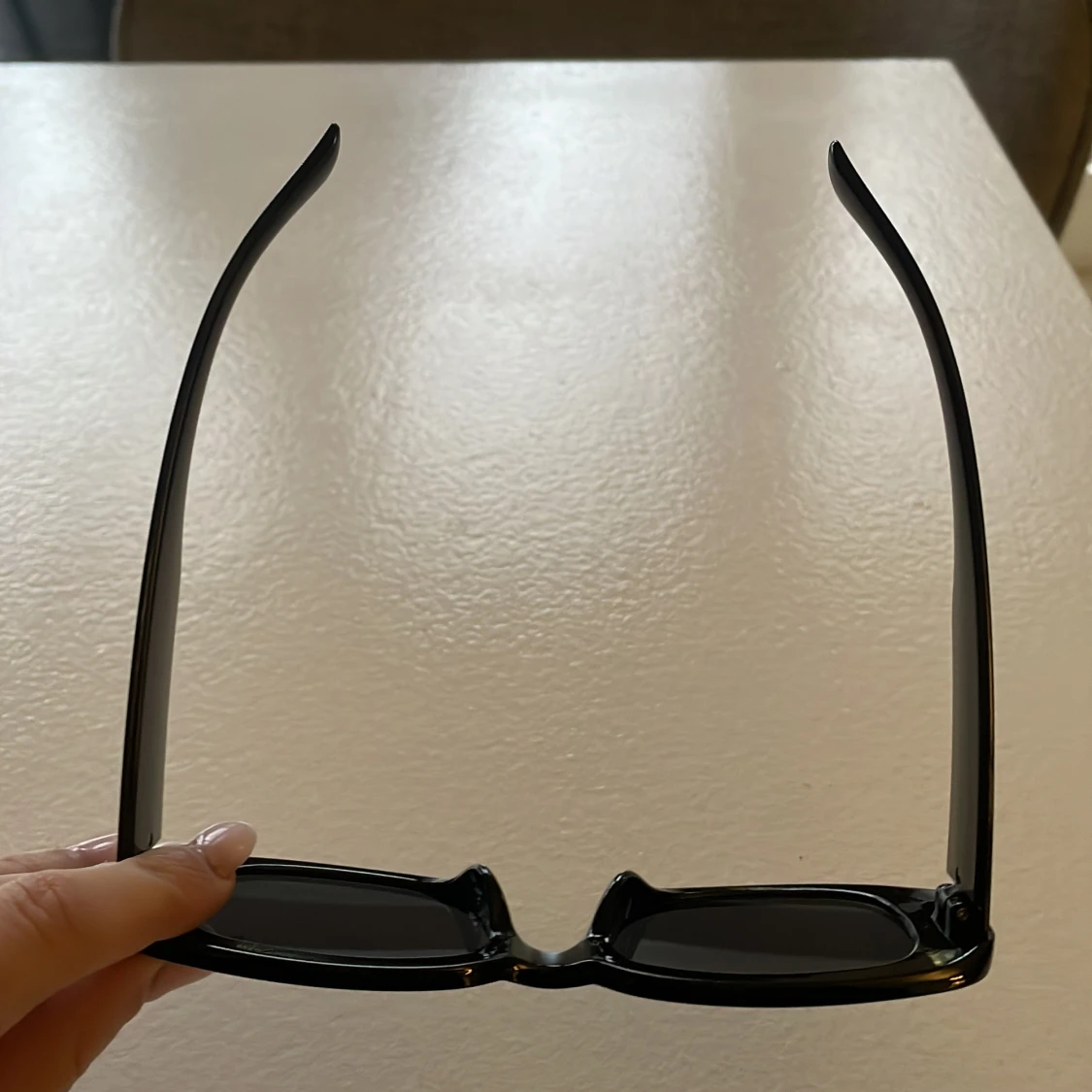 Svarta rektangulära solglasögon - 2