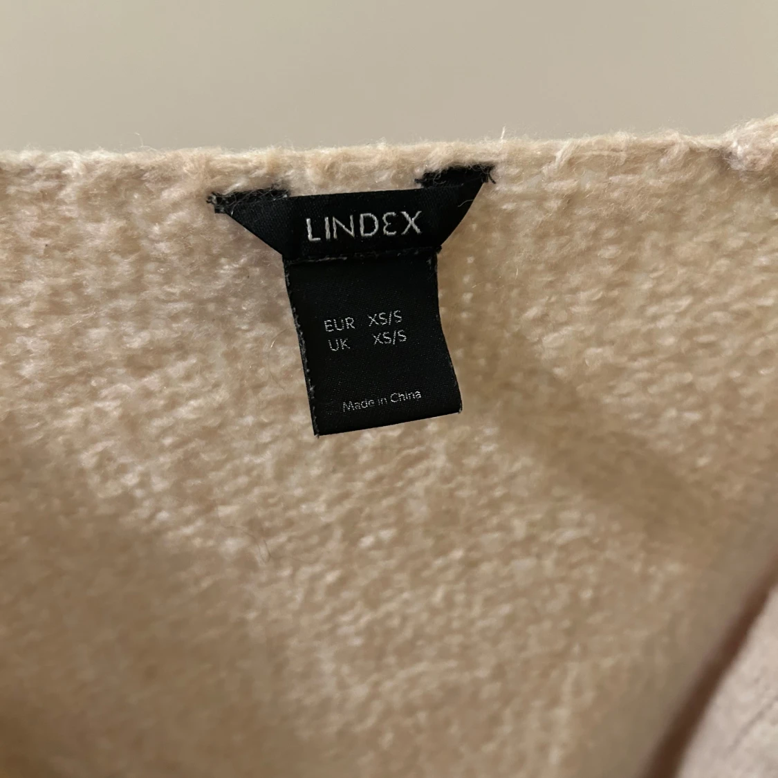 Beige kofta från Lindex - 3