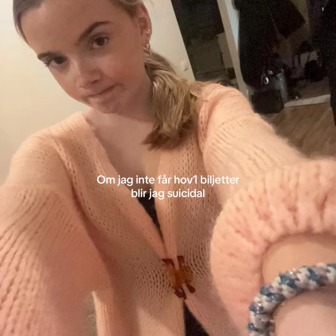 Rosa stickad kofta - 1