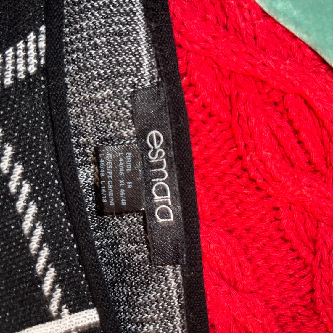 Svart och vit rutig tröja från Esmara - 2