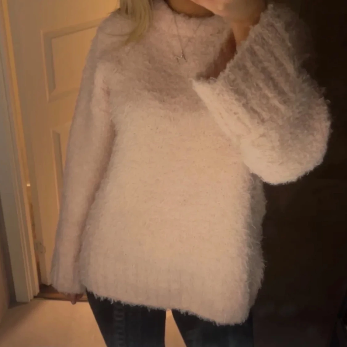 Ljusrosa fluffig tröja