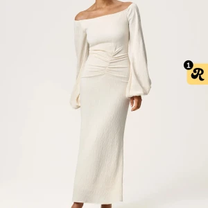 Adoore klänning - Helt ny Adoore klänning endast testad, lapparna kvar. Modell Reno dress 🩷helt slutsåld!