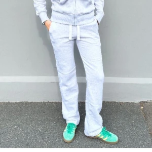 Russemerch byxor - Russemerch byxorna i storlek M (long leg edition). Helt nya. Inte äns testad. Prislapparna kvar.💓