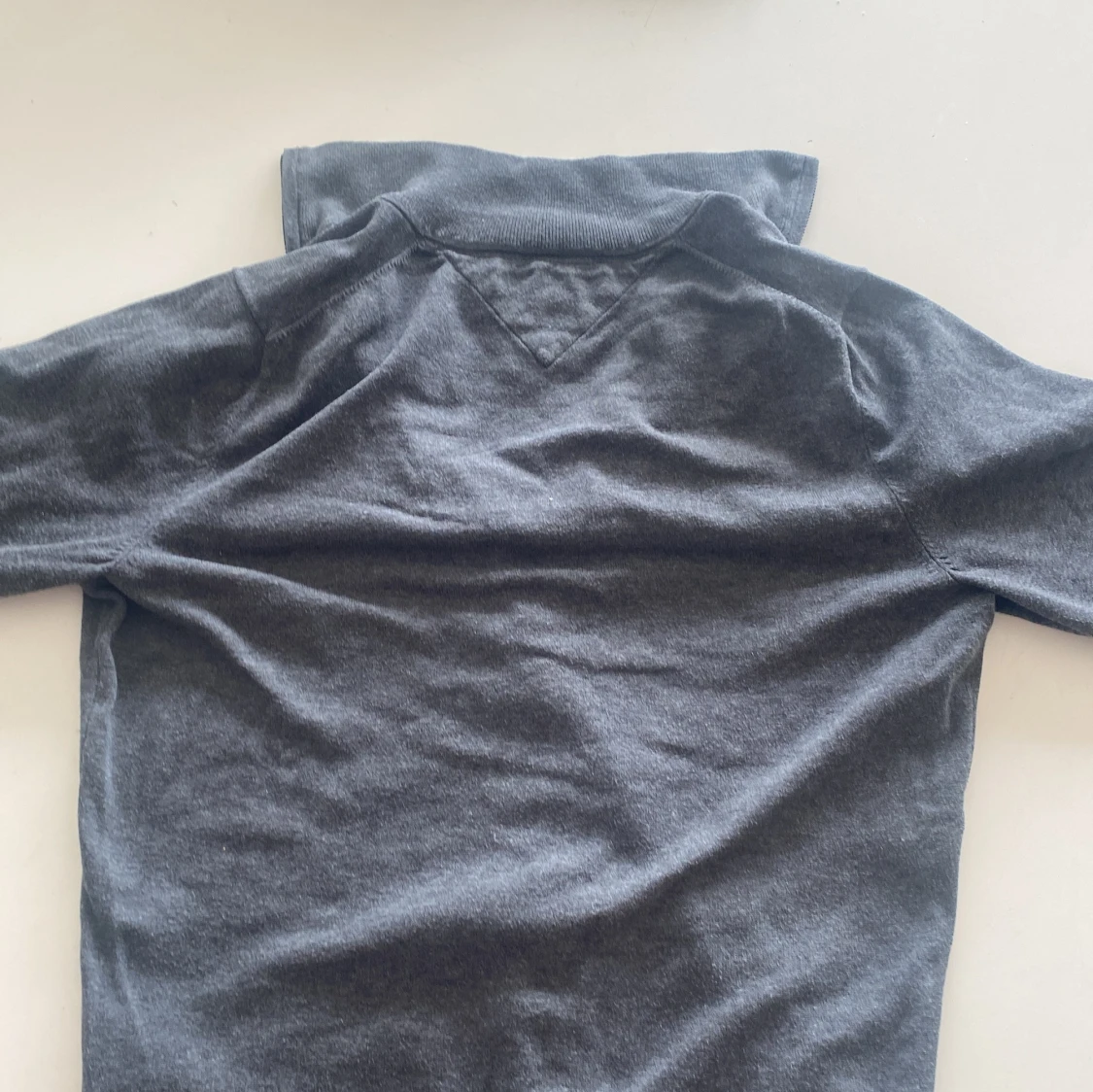 Grå ziptröja från Tommy Hilfiger - 1