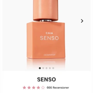 CAIA SENSO Eau de Parfum - Säljer en CAIA SENSO Eau de Parfum som är oanvänd. Fick den för ca 1 år sen därav att förpackningen är annorlunda. Pris går att diskutera vid snabb affär!🌟
