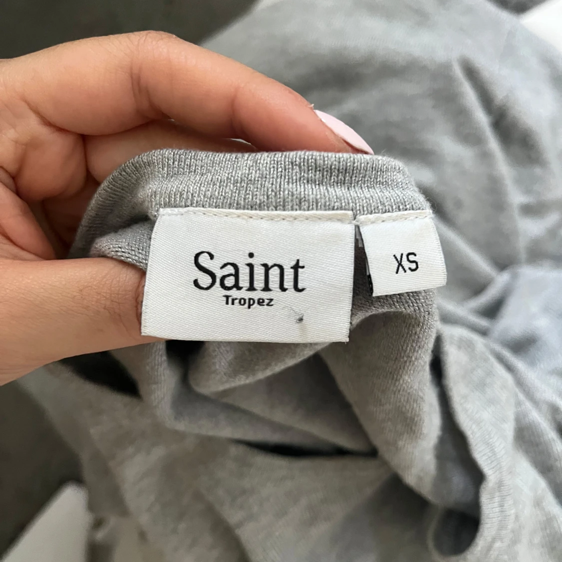 Ljusgrå tröja från Saint Tropez - 2