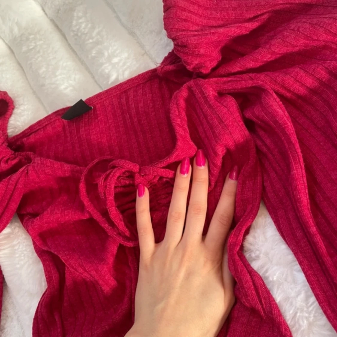 Ribbad röd rosa croppad topp från Gina Tricot - 1