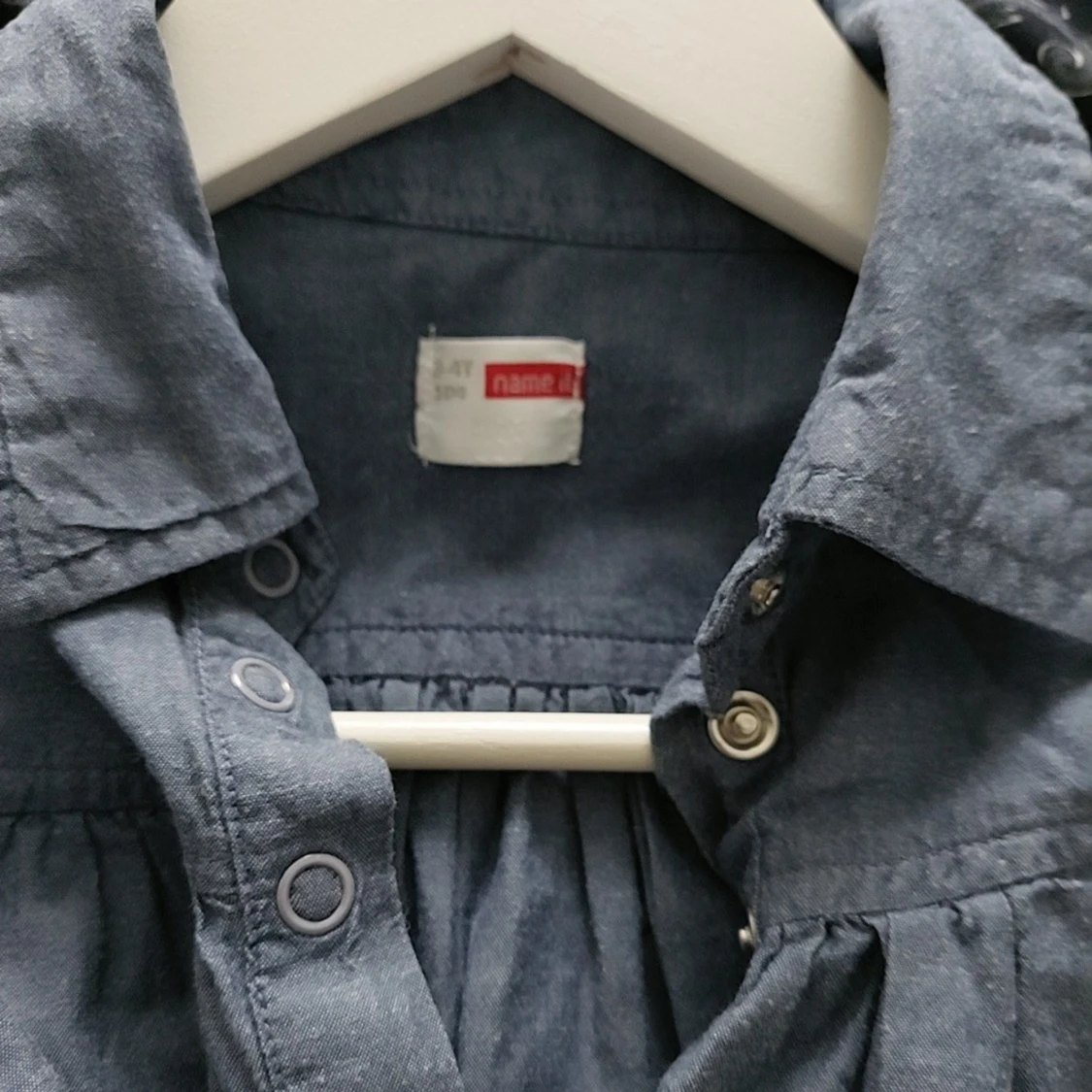 Blå jeansklänning från Name It,storlek  4 år - 2