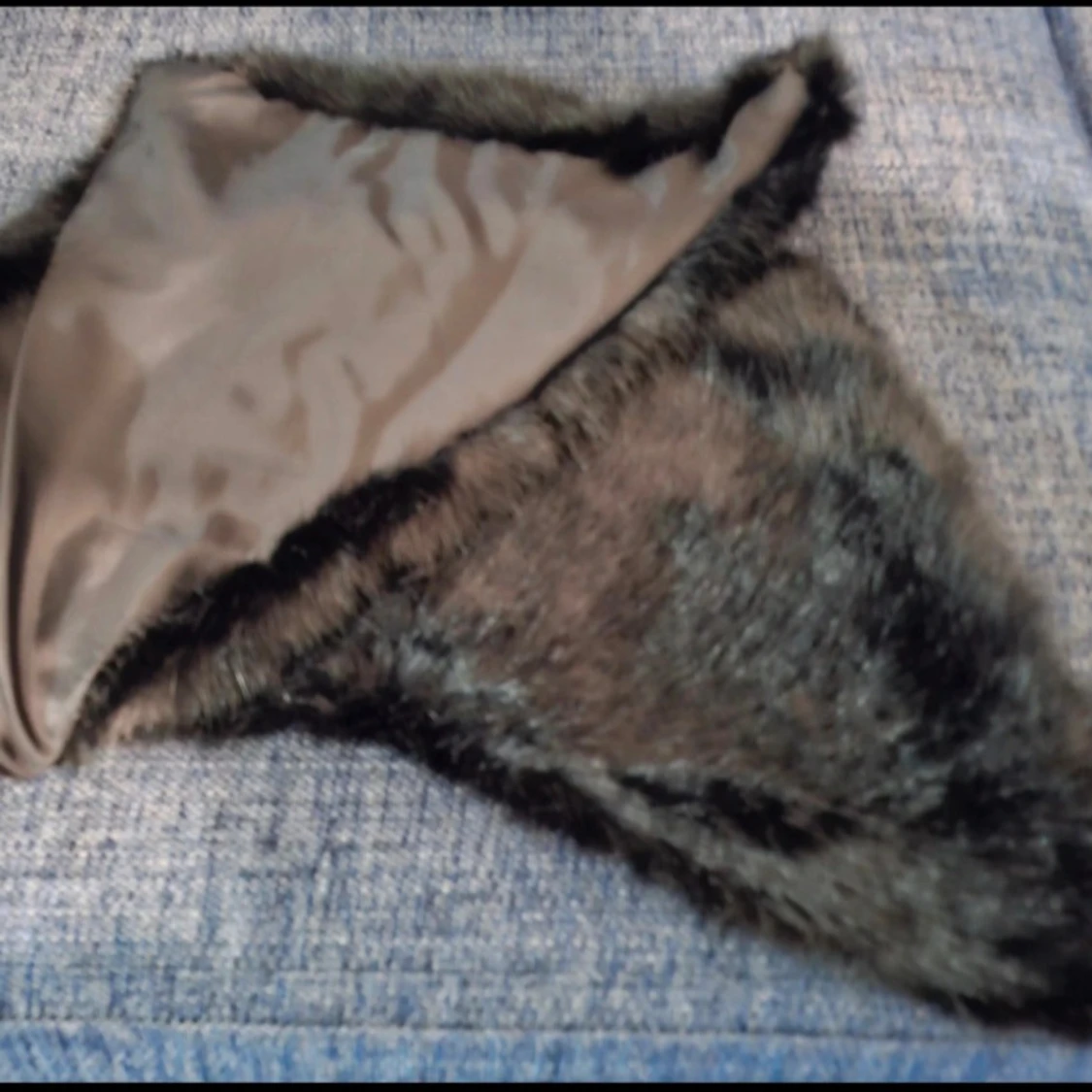 Mörkbrun pälsimitation halsduk - 1