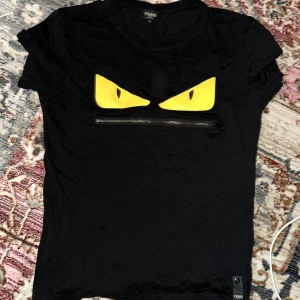 Fendi - Fendi T-shirt 