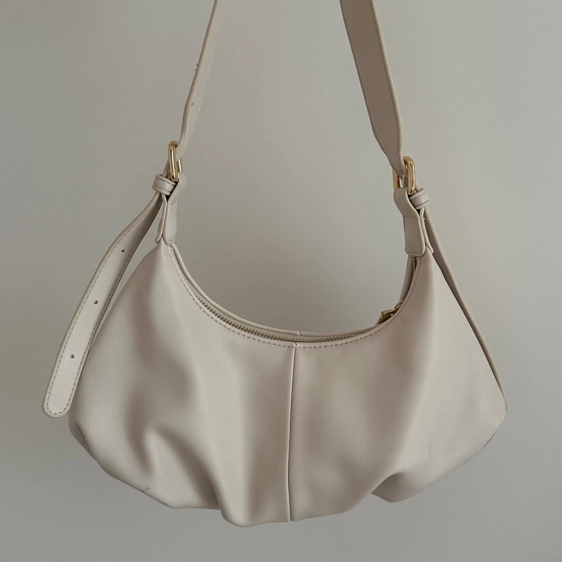 Vit väska - 91