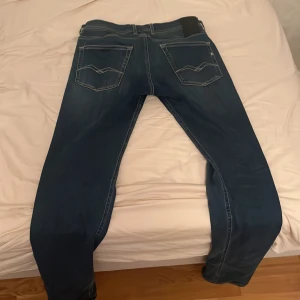 Replay Jeans - 9/10 kvalite 2 månader gamla, storlek 31 34, ny pris 1799, pris kan diskuteras!