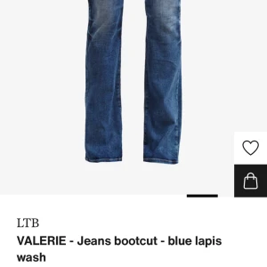 LTB JEANS - Jättefina LTB bootcut jeans💕 Säljs för att dom är för stora för mig Använd 2-3 ggr💕 nypris: 699 St 29/34