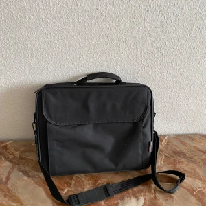 Dator väska  - Jätte fin dator väska i bra skick 