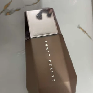 Fenty beauty bronzing drops - Helt full aldrig använd duep av drunk elephant 
