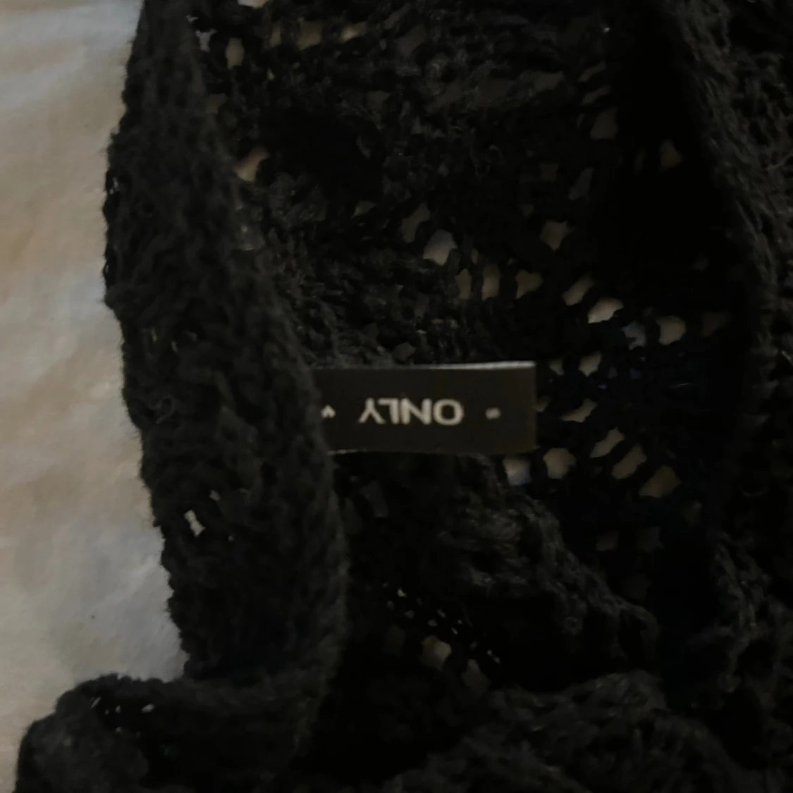Svart virkad tröja  - 91