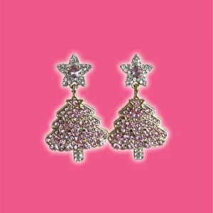 Julgrans örhängen i guldfärg  - Ca 4cm stora super söta juliga örhängen 