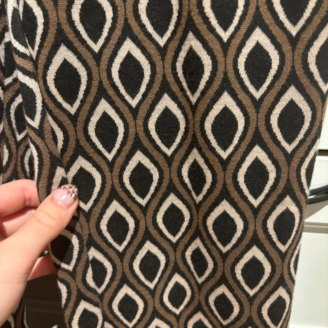 Mönstrade bootcutbyxor - 91