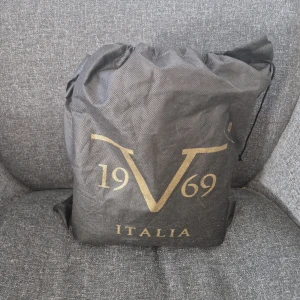 V1969 Italia - Helt ny oanvänd väska från hobo