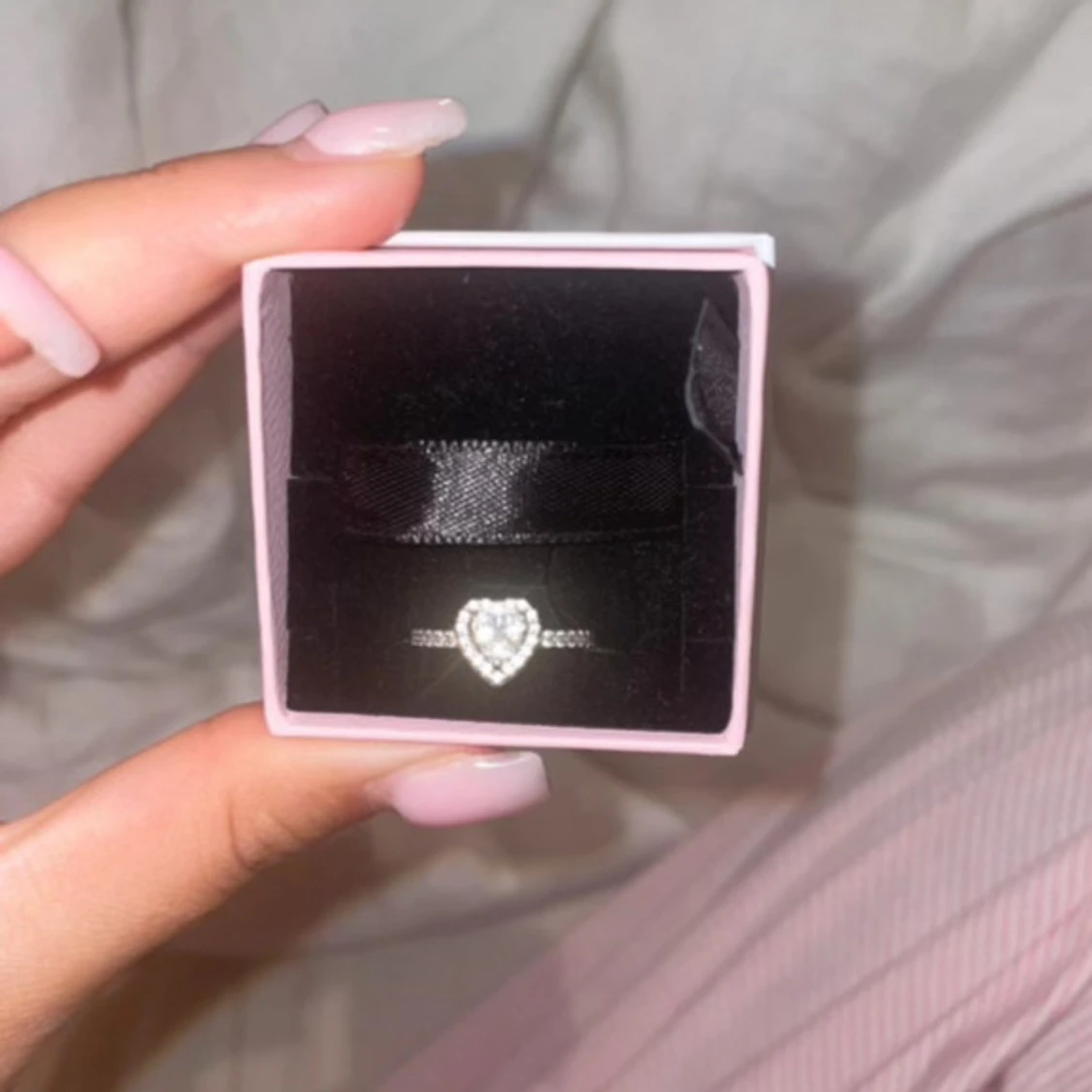 Pandoraring med hjärtformad sten (äkta) - 3