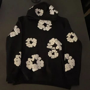 Denim tears dress - Det är en äkta denim tears kan gå ner till 3500 skriv pv för mer fototn