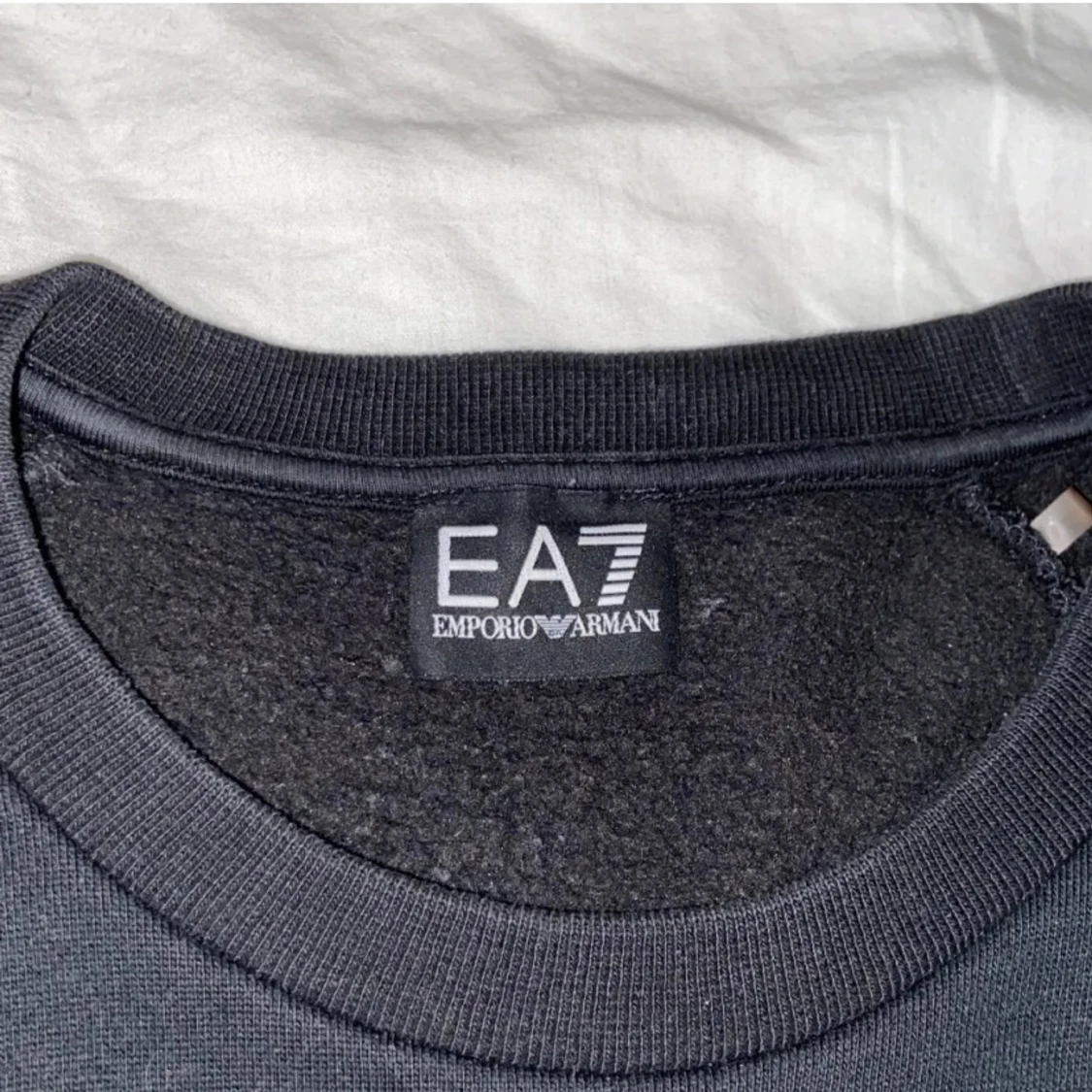 Svart tröja från Emporio Armani EA7 - 90